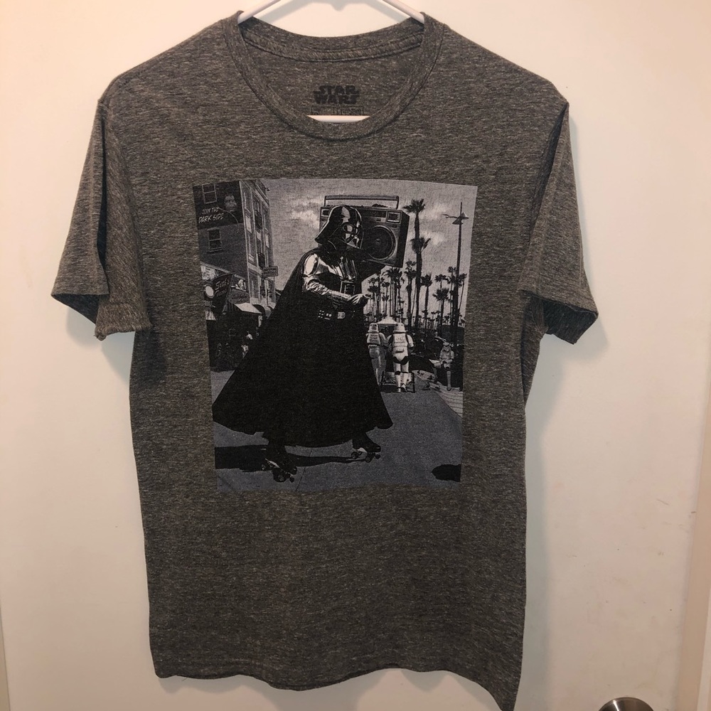 Small Star Wars graphic Tee